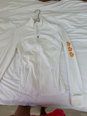 HAWAII LIMITED EDITION White Lululemon Define Jacket
